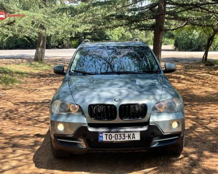 ქირავდება