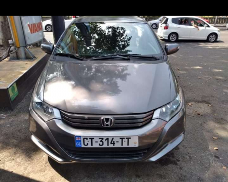 ქირავდება