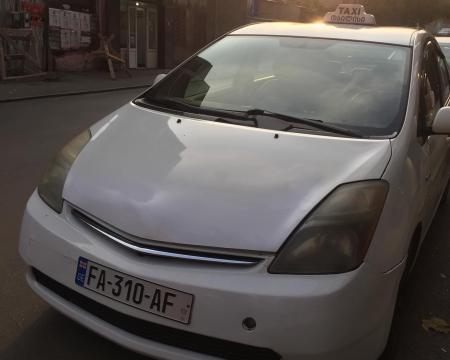 ქირავდება