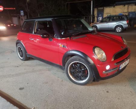 ქირავდება ავტომობილი დღიურად 