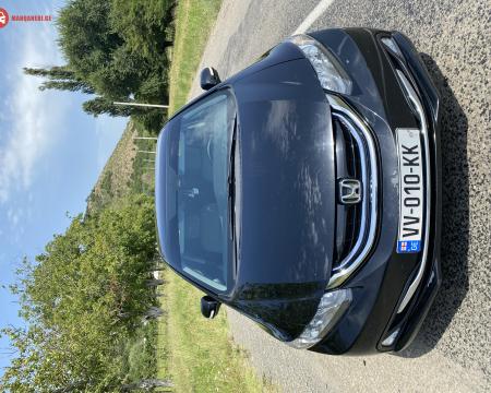 ქირავდება 