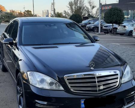 ქირავდება TOYOTA  CAMRY & MERCEDES S klasi