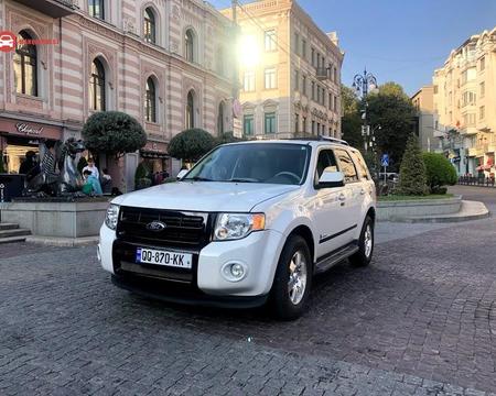 ქირავდება დღიურად TFORD ESCAPE 2011 HYBRID