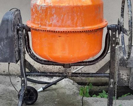 ქირავდედაბა ცემენტის საზელი /ბეტონის მომრევი მეშალკა 200 ლტ 50 ლარი