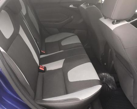 იყიდება FORD FOCUS SE 2012