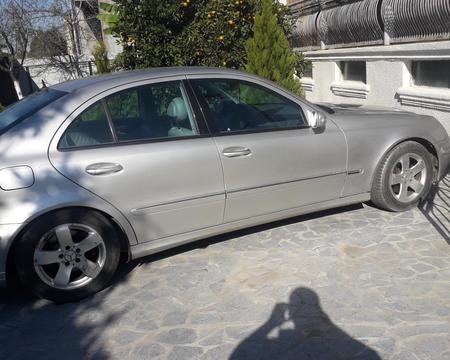 იყიდება სასწრაფოდ! Mercedes-Benz E 270 2004