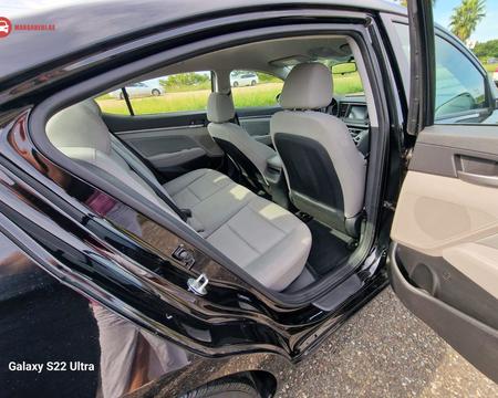 იყიდება ჰიუნდაი ელანტრა