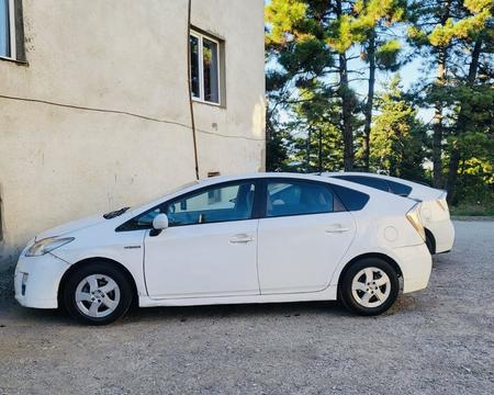 ქირავდება სატაქსაოდ