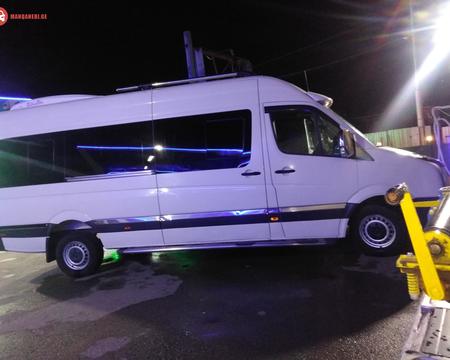 ქირავდება  მიკრო ავტობუსი მერსედესი სპრინტერი 20 ადგილიანი