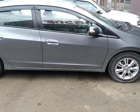 ქირავდება