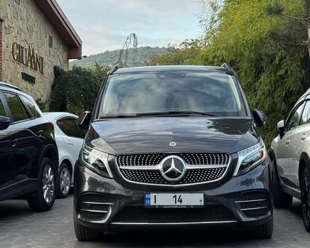 ქირავდება ბიზნეს კლასის მინივენი MERCEDES-BENZ-2022 V250 AMG