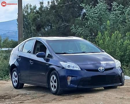 ქირავდება