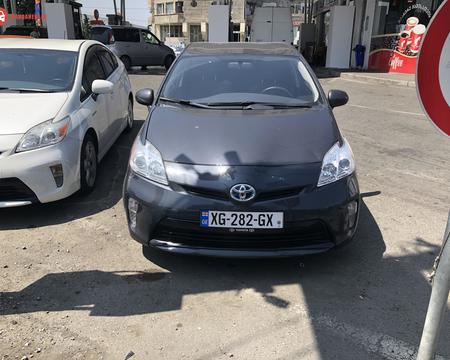 ქირავდება ავტომობილები car rent dayli прокат авто, toyota prius rent