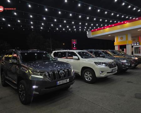 ქირავდება