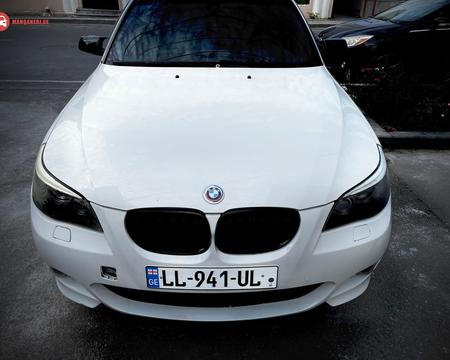 იყიდება E60 528i 2009