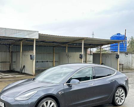 Tesla Model 3 Long range Dual Motor