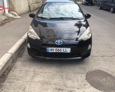 ქირავდება ავტომობილი