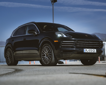 ქირავდება