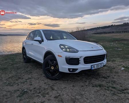 ქირავდება