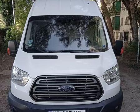 ქირავდება Ford Transit -ები