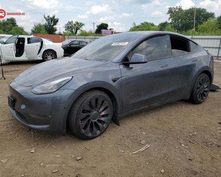 tesla model Y 2022