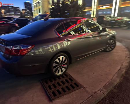 ქირავდება