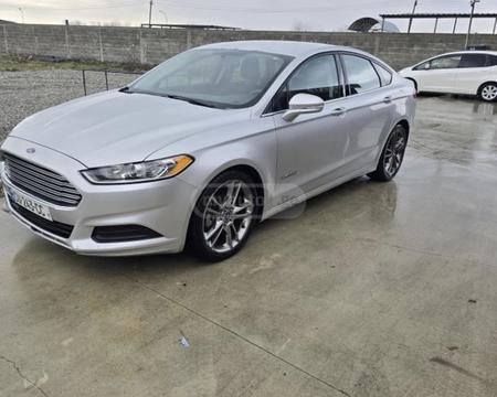 ქირავდება Ford Fusion 