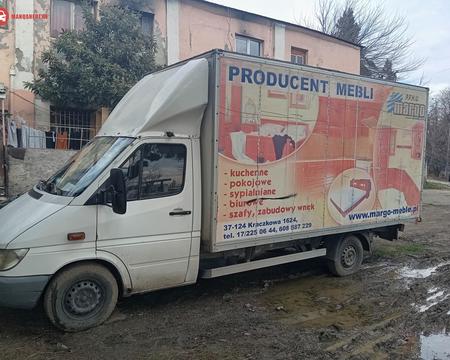 სატვირთო მარშუტკის გაქირავება