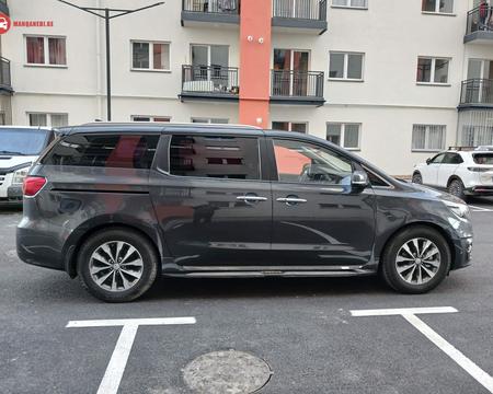 for rent. Kia carnival 2017. 2.2 turbo diesel