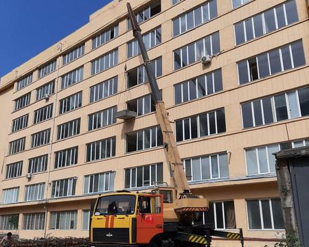 ავტო კრანის მომსახურება