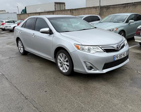 TOIOTA CAMRY