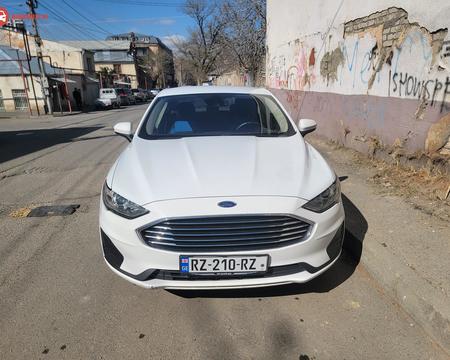 ქირავდება ტაქსზე