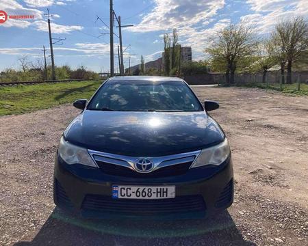 TOIOTA CAMRY