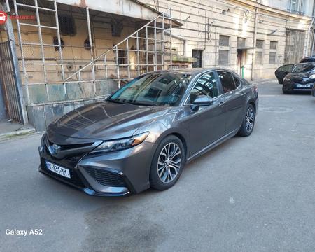 ქირავდება