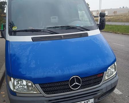 იყიდება სპეციალიზირებული ბრონირებული Mercedes-Benz - / Sprinter