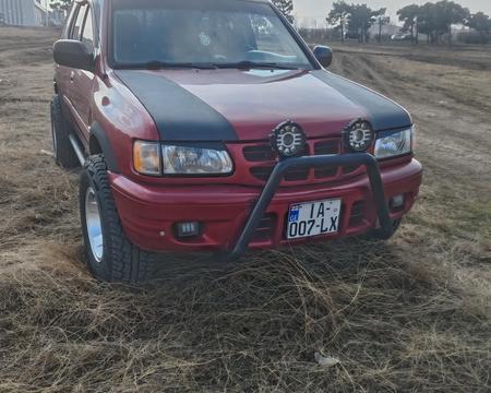 Isuzu rodeo